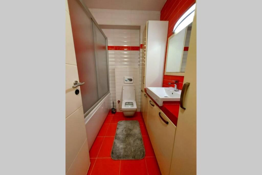 Apartment 13C พริสตีนา ภายนอก รูปภาพ